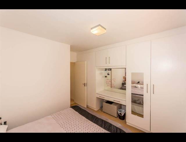 2 BEDROOM APARTMENT RENTED IN LORRAINE